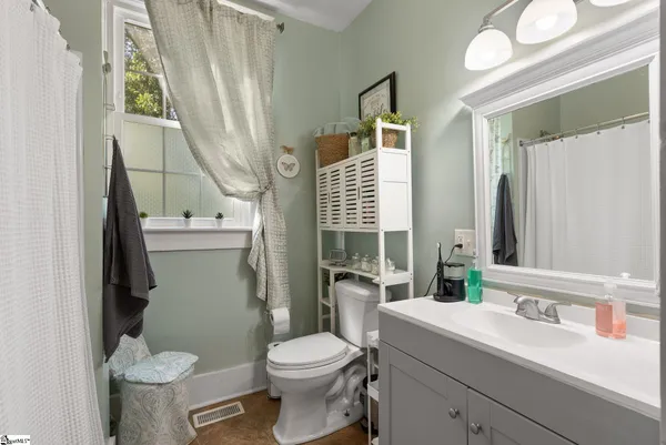 $799,950 | 207 West 2nd Avenue, Easley, SC 29640