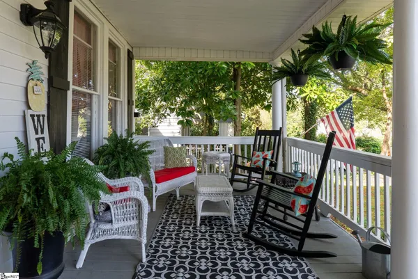 $799,950 | 207 West 2nd Avenue, Easley, SC 29640