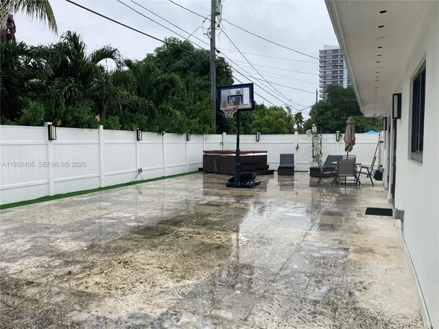 $7,000 | 7524 Mutiny Avenue, North Bay Village, FL 33141