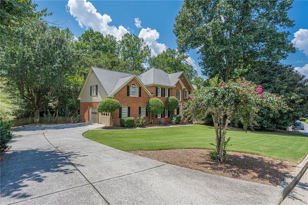 5535 Grove Point Road Johns Creek, GA 30022 - Photo 4 of 73 Gallery Image 4