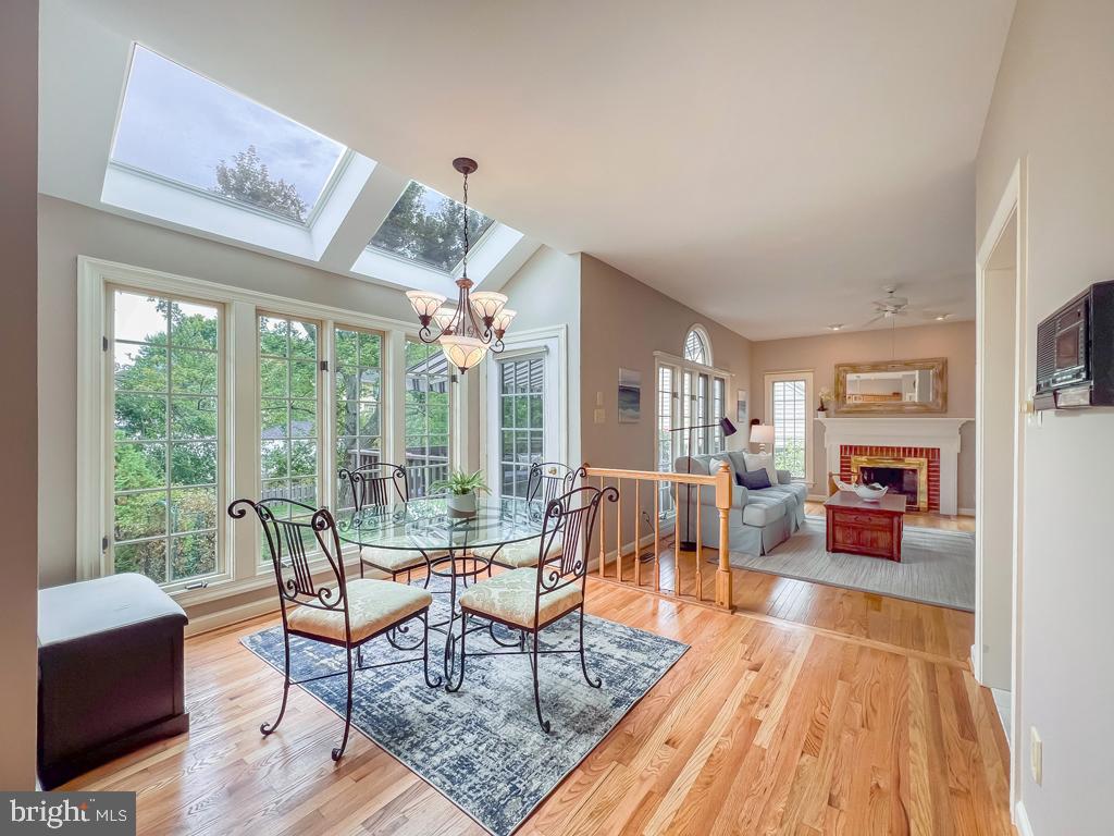 Breakfast Room