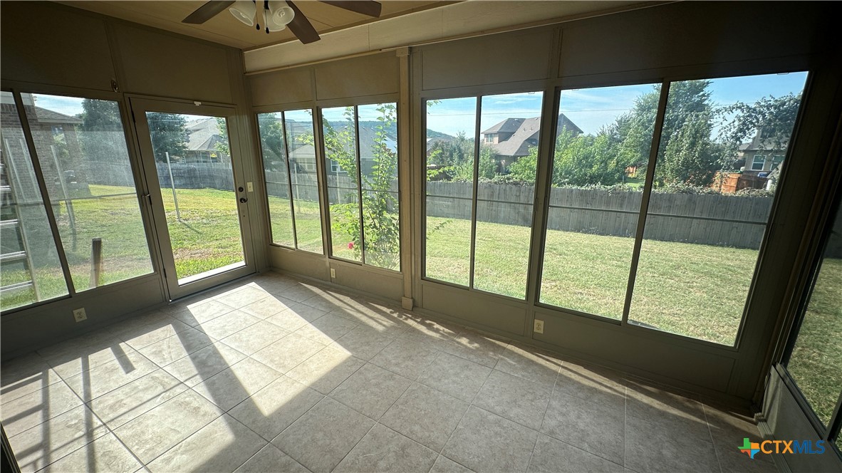 834 Red Fern Drive Harker Heights, TX 76548 - Photo 15 of 16 a view of an empty room and window