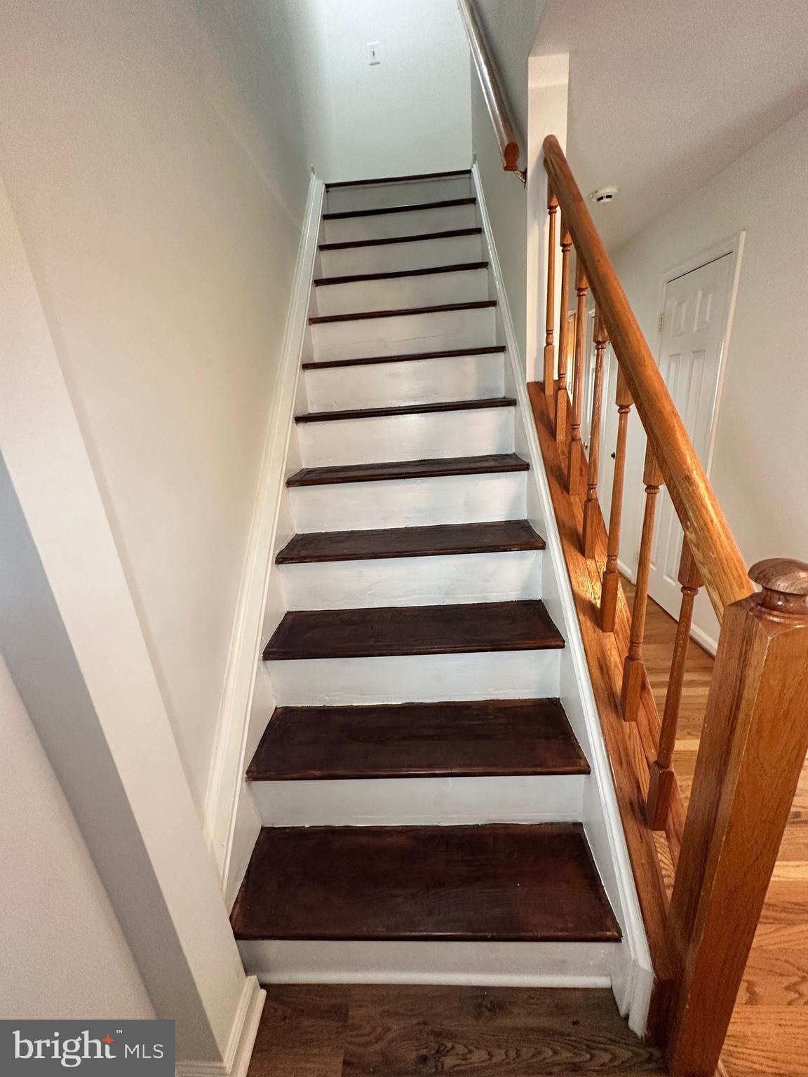 2258 Cartbridge Road Falls Church, VA 22043 - Photo 11 of 35 a view of entryway