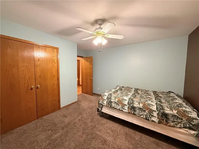 $1,950 | 2150 Shenandoah Drive, Leavenworth, KS 66048