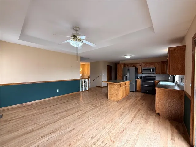 $1,950 | 2150 Shenandoah Drive, Leavenworth, KS 66048