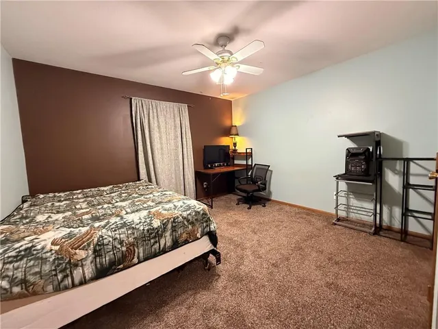 $1,950 | 2150 Shenandoah Drive, Leavenworth, KS 66048