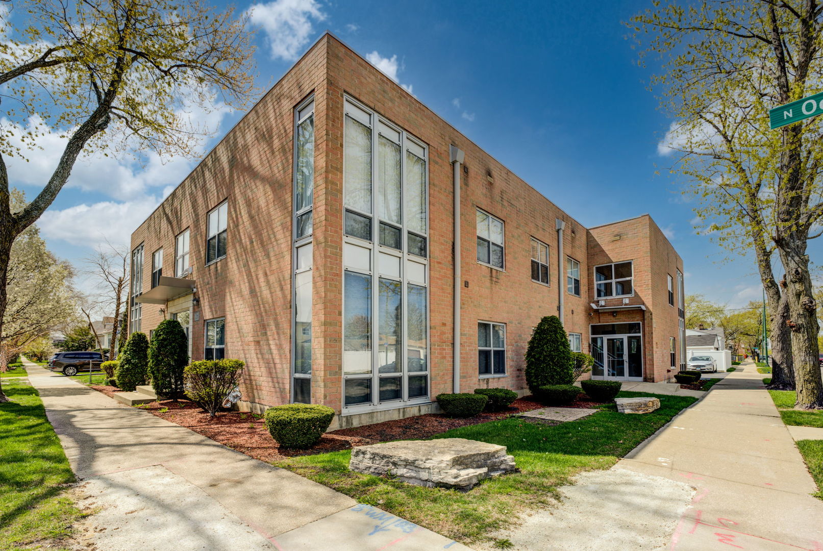 7237 West Addison Street, Unit 1N Chicago, IL 60634 - Photo 1 of 27
