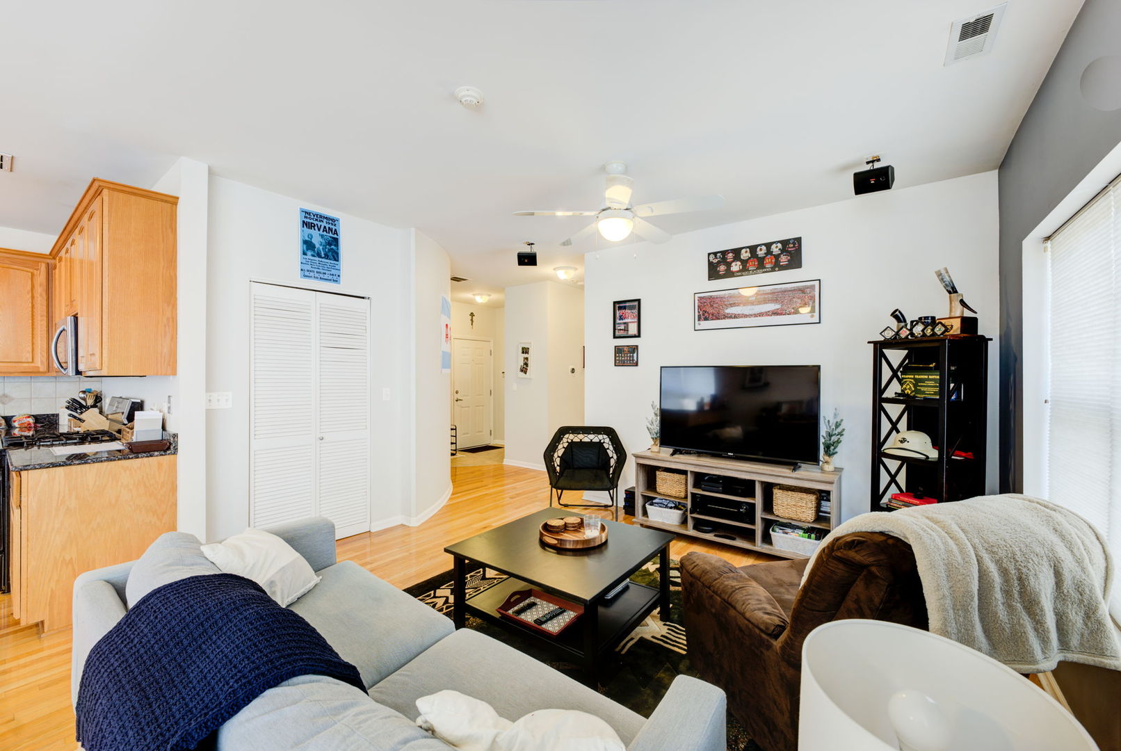 7237 West Addison Street, Unit 1N Chicago, IL 60634 - Photo 5 of 27