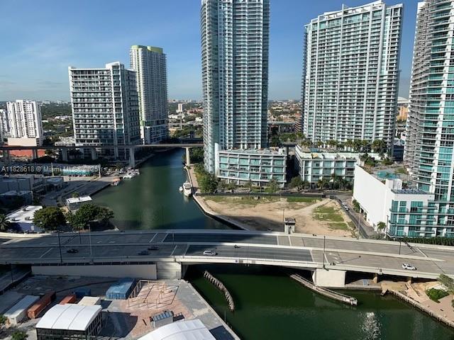 31 Southeast 5th Street, Unit 2601 Miami, FL 33131 - Photo 29 of 41 a view of swimming pool from a outdoor space