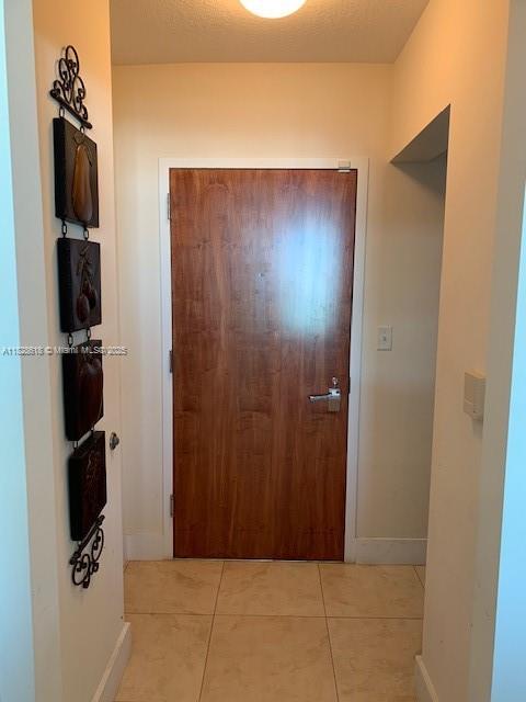 31 Southeast 5th Street, Unit 2601 Miami, FL 33131 - Photo 3 of 41