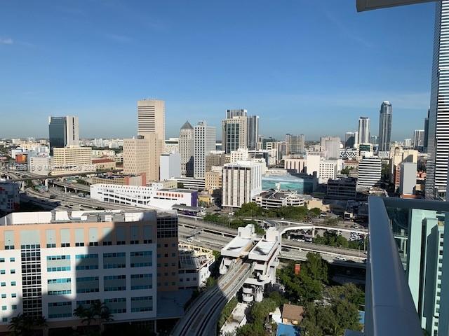 31 Southeast 5th Street, Unit 2601 Miami, FL 33131 - Photo 32 of 41