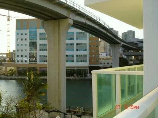 $3,900 | 31 Southeast 5th Street, Unit 2601, Miami, FL 33131