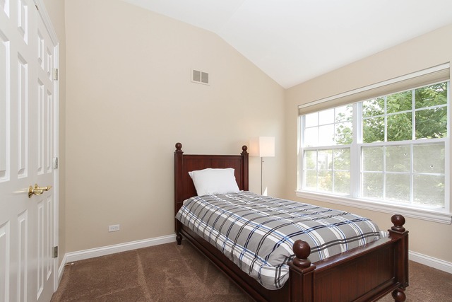 115 Bridle Path Lane Fox River Grove, IL 60021 - Photo 18 of 25