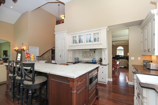 115 Bridle Path Lane Fox River Grove, IL 60021 - Photo 8 of 25