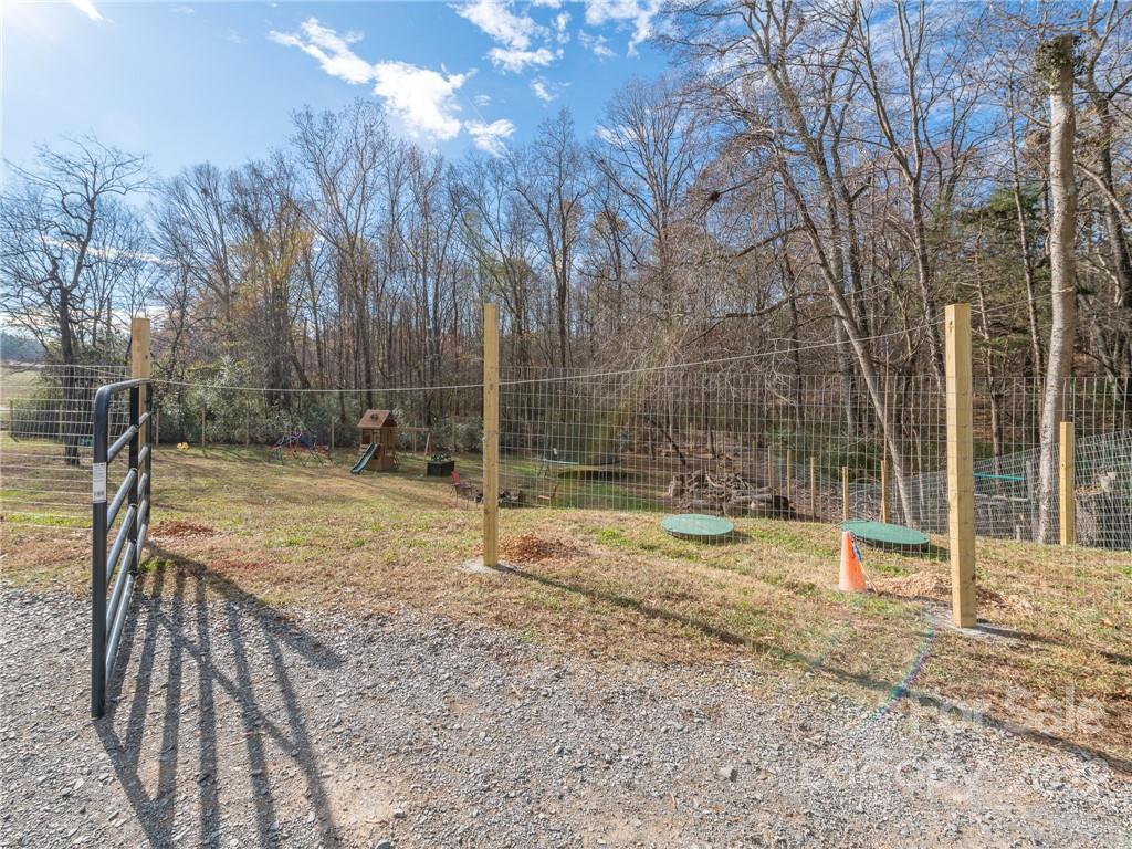 24209 Old Aquadale Road Albemarle, NC 28001 - Photo 29 of 37 Gallery Image 29