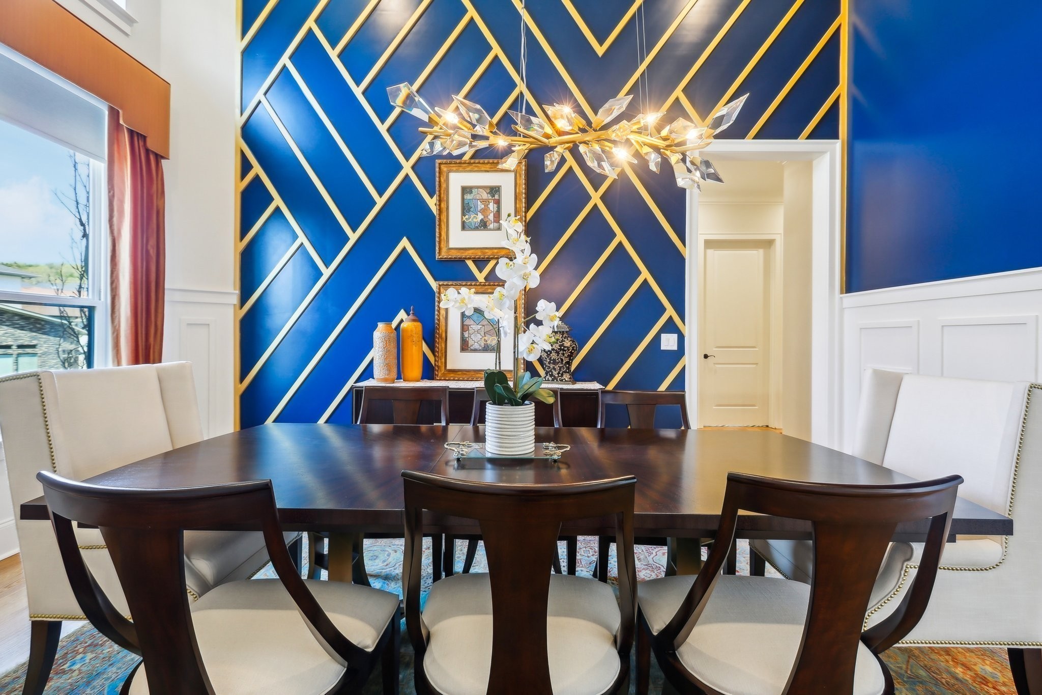 6004 Lookaway Circle Franklin, TN 37067 - Photo 27 of 80 a view of a dining room with furniture and wooden floor