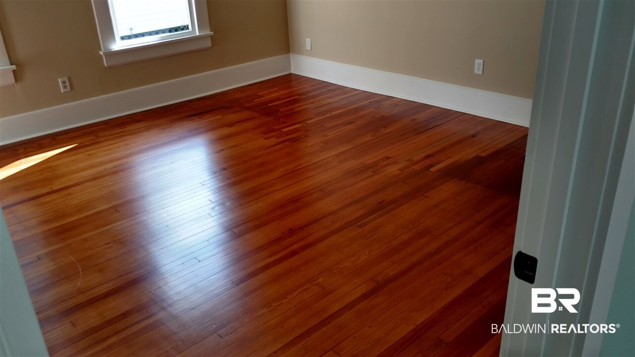 117 Parker Street Mobile, AL 36604 - Photo 9 of 22