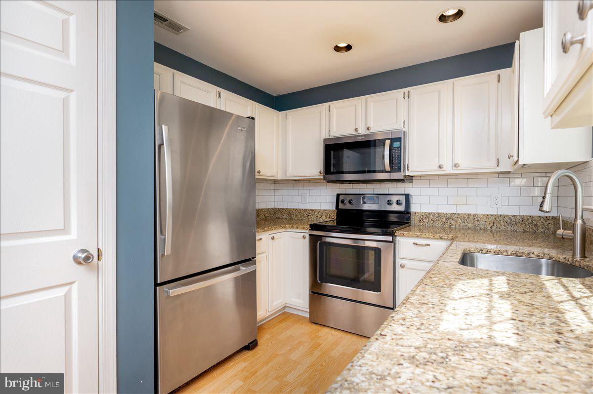 2209 Commissary Circle, Unit 284 Odenton, MD 21113 - Photo 11 of 34