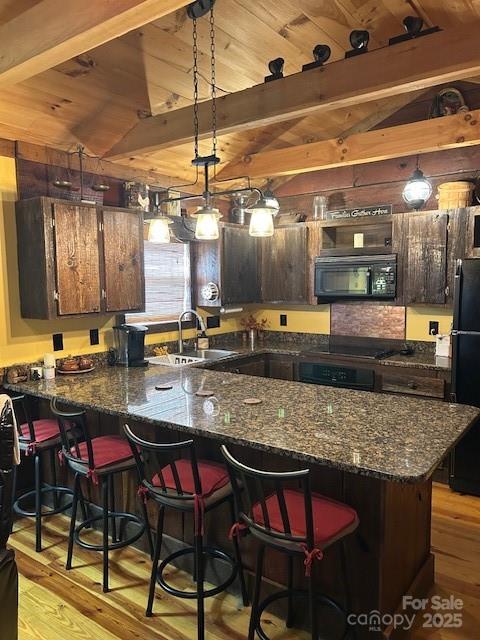 116 Minerva Lane Sapphire, NC 28774 - Photo 4 of 42 a kitchen with a table and chairs in it