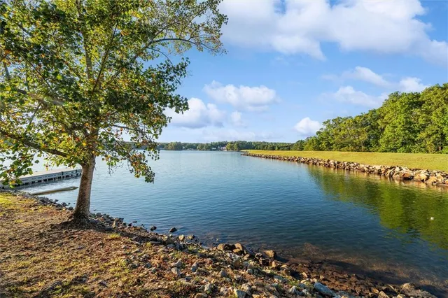 $1,300,000 | 2191 Lakeview Parkway, Villa Rica, GA 30180