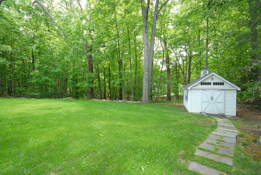 96 Lexington Road Lincoln, MA 01773 - Photo 35 of 41