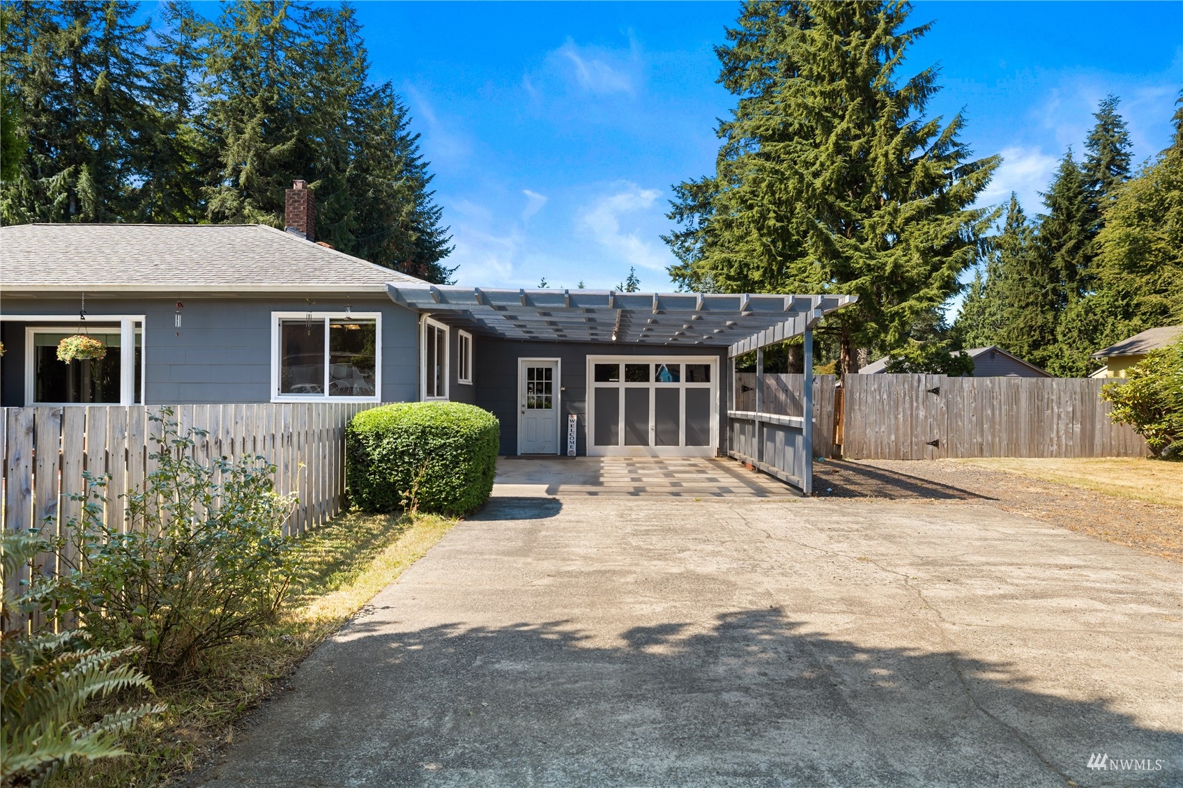 301 Pioneer Road Aberdeen, WA 98520 - Photo 3 of 35 Gallery Image 3