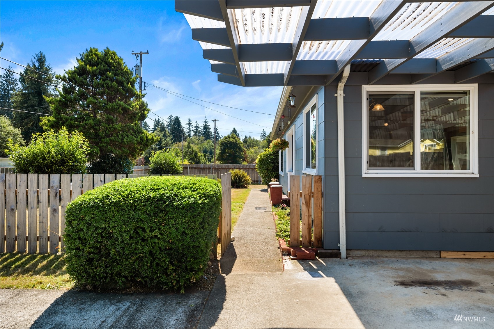 301 Pioneer Road Aberdeen, WA 98520 - Photo 4 of 35 Gallery Image 4