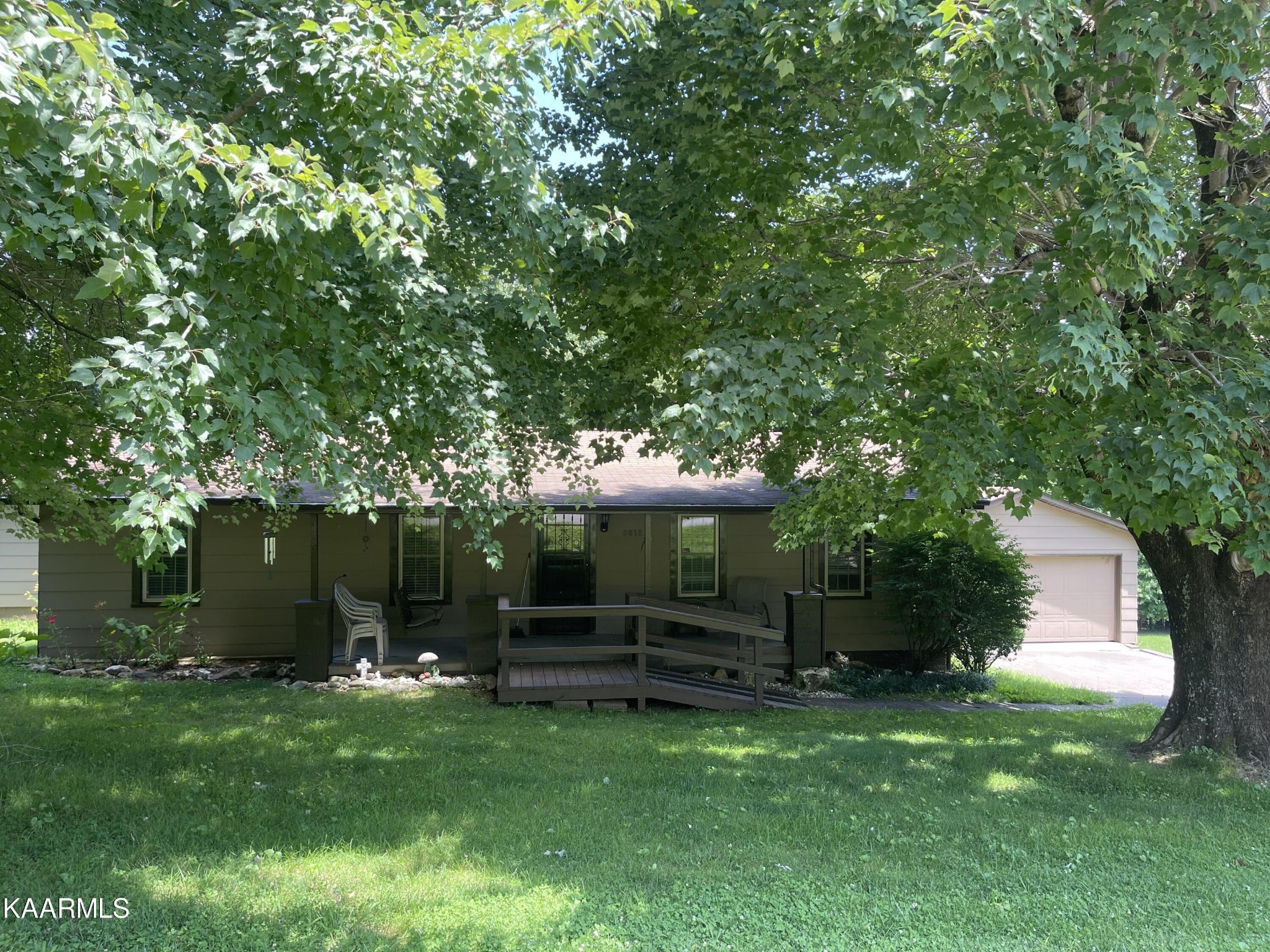 8812 Ventis Lane Powell, TN 37849 - Photo 1 of 31 Gallery Image 1
