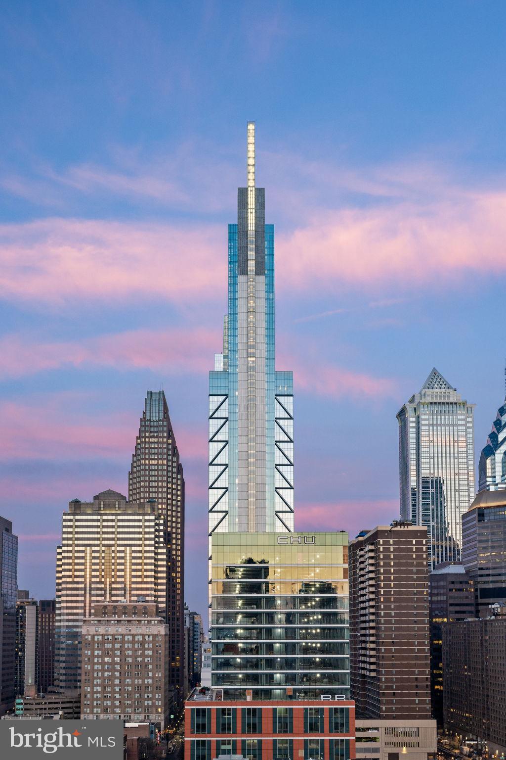 2200-28 Arch Street, Unit 1205 Philadelphia, PA 19103 - Photo 38 of 48 a front view of a building