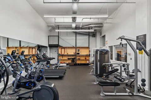 $899,000 | 2200-28 Arch Street, Unit 1205, Philadelphia, PA 19103