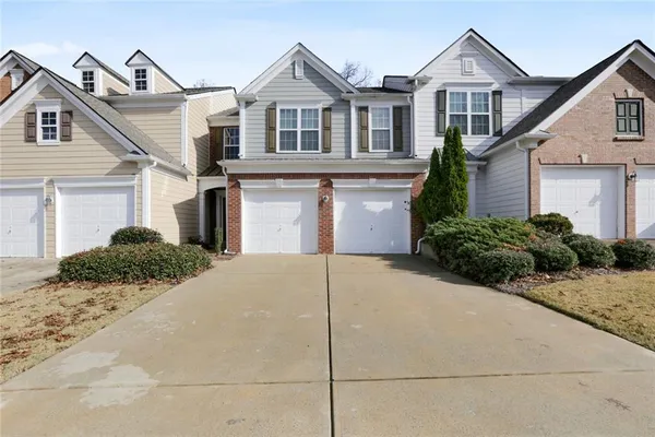 $2,400 | 3033 Hartright Bend Court, Duluth, GA 30096