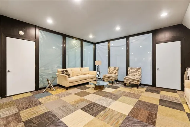 $699,900 | 3627 D Road, Allen, KS 66833