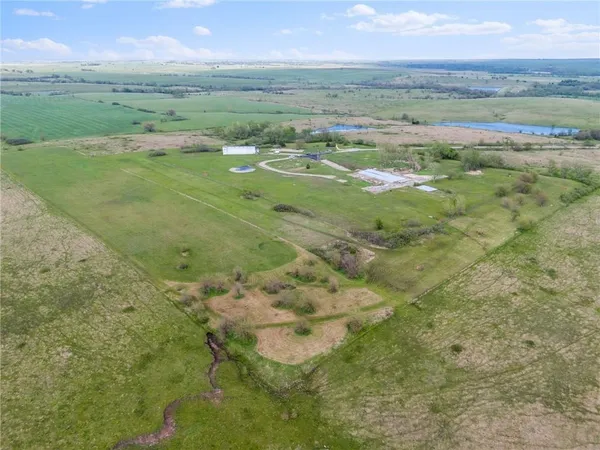 $699,900 | 3627 D Road, Allen, KS 66833