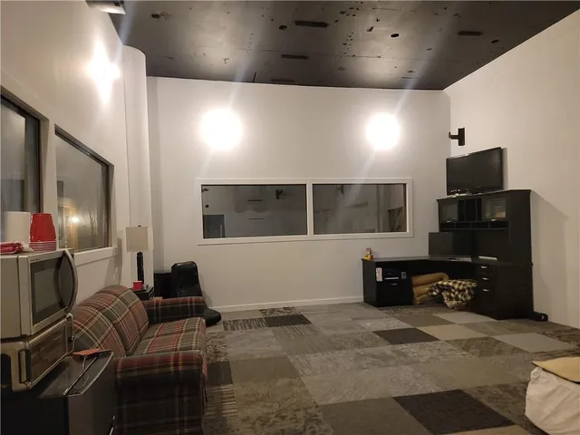 $699,900 | 3627 D Road, Allen, KS 66833