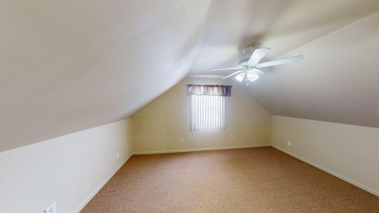 105 3rd Street Southeast Hinckley, MN 55037 - Photo 12 of 25