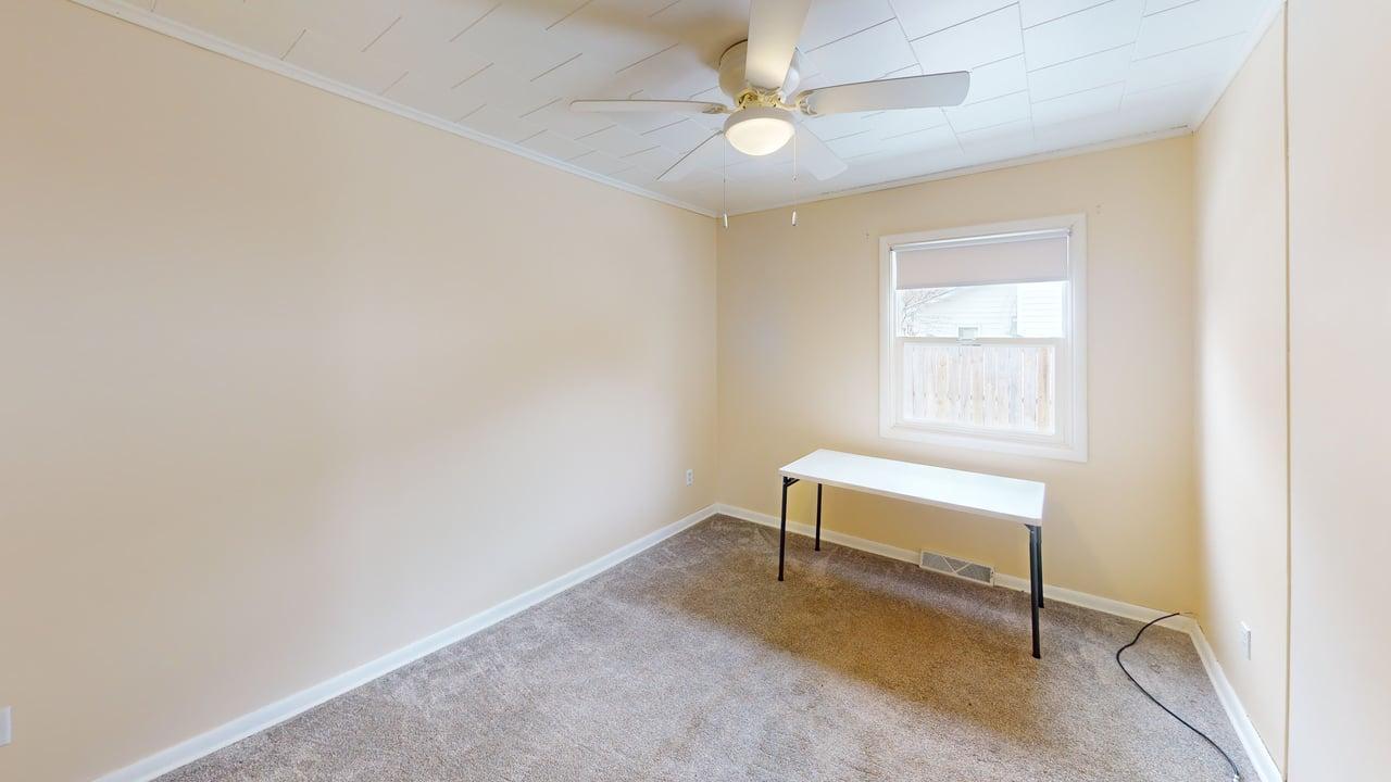 105 3rd Street Southeast Hinckley, MN 55037 - Photo 8 of 25