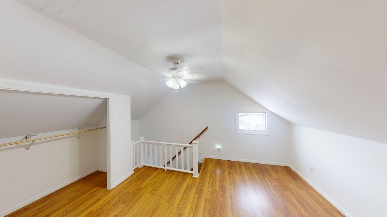105 3rd Street Southeast Hinckley, MN 55037 - Photo 10 of 25