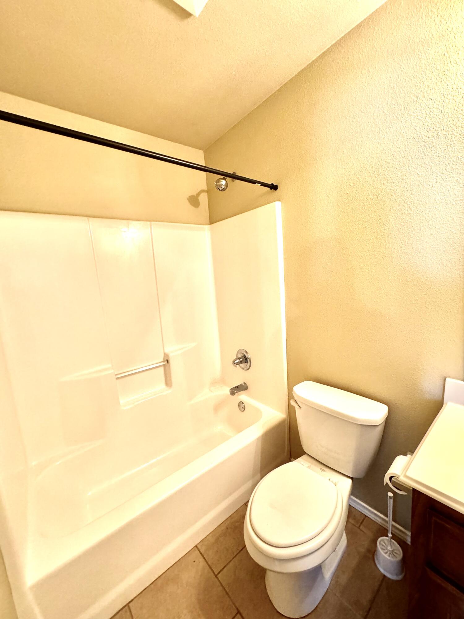 5207 Harvard Street Lubbock, TX 79416 - Photo 21 of 23 Photo Oct 30 2023, 12 49 19 PM