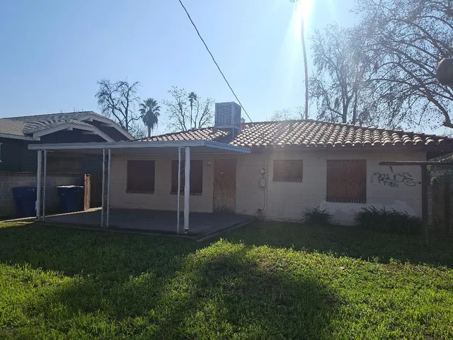 $210,000 | 4151 East Platt Avenue, Fresno, CA 93702
