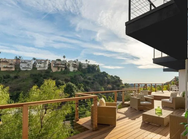 $13,500 | 6422 Weidlake Drive, Los Angeles, CA 90068