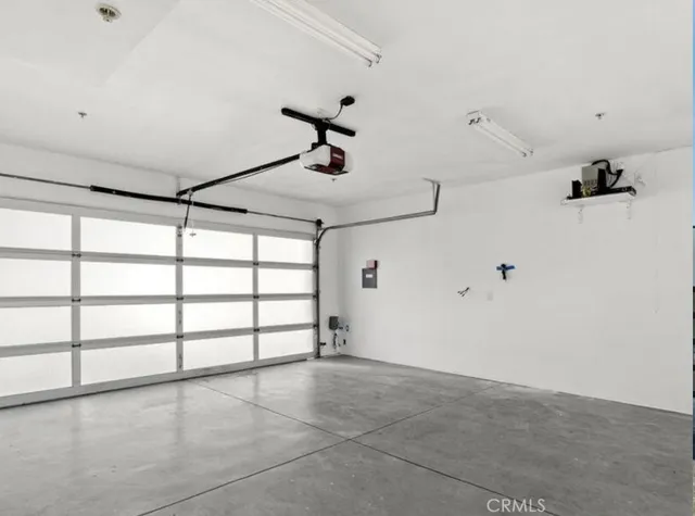 $13,500 | 6422 Weidlake Drive, Los Angeles, CA 90068