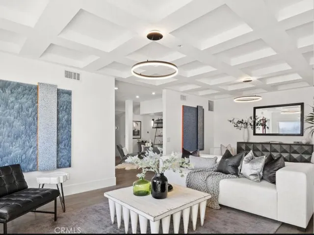 $13,500 | 6422 Weidlake Drive, Los Angeles, CA 90068