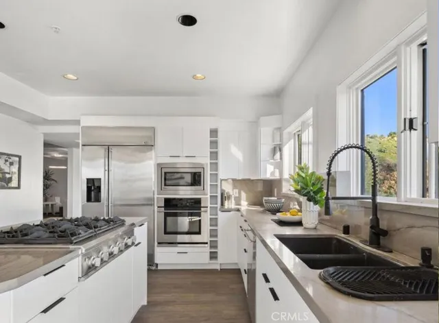 $13,500 | 6422 Weidlake Drive, Los Angeles, CA 90068