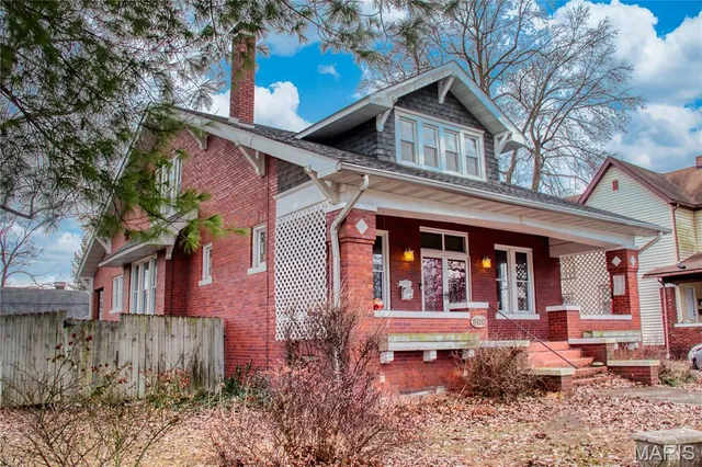 $250,000 | 800 Cedar Street, Collinsville, IL 62234