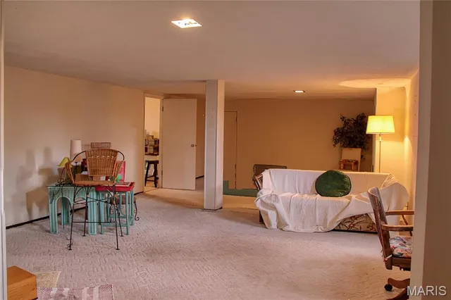 $250,000 | 800 Cedar Street, Collinsville, IL 62234