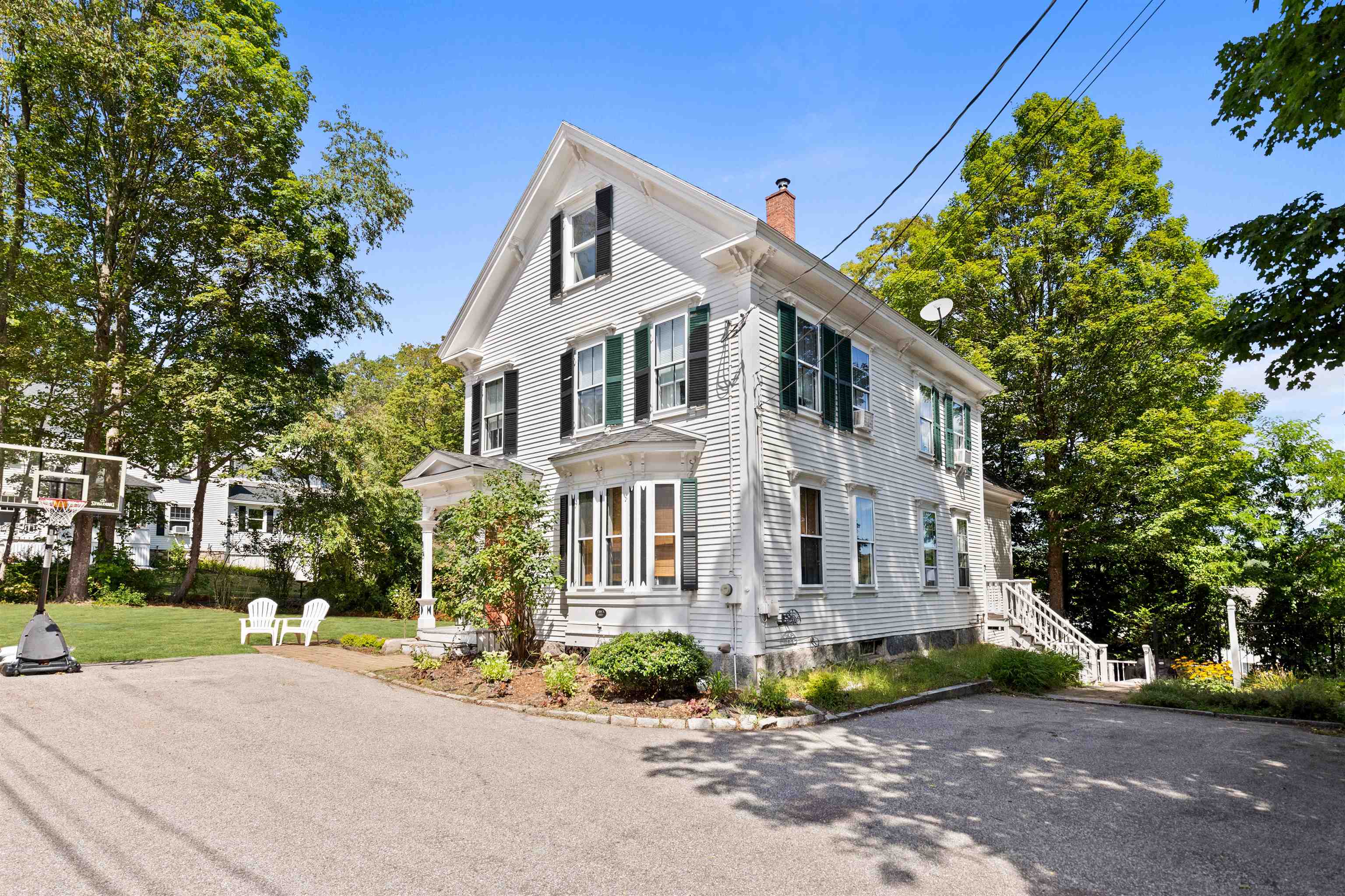 15 Highland Street Meredith, NH 03253 - Photo 3 of 58