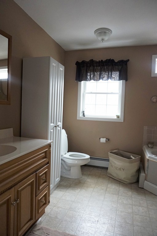 196 S Road Templeton, MA 01468 - Photo 14 of 23