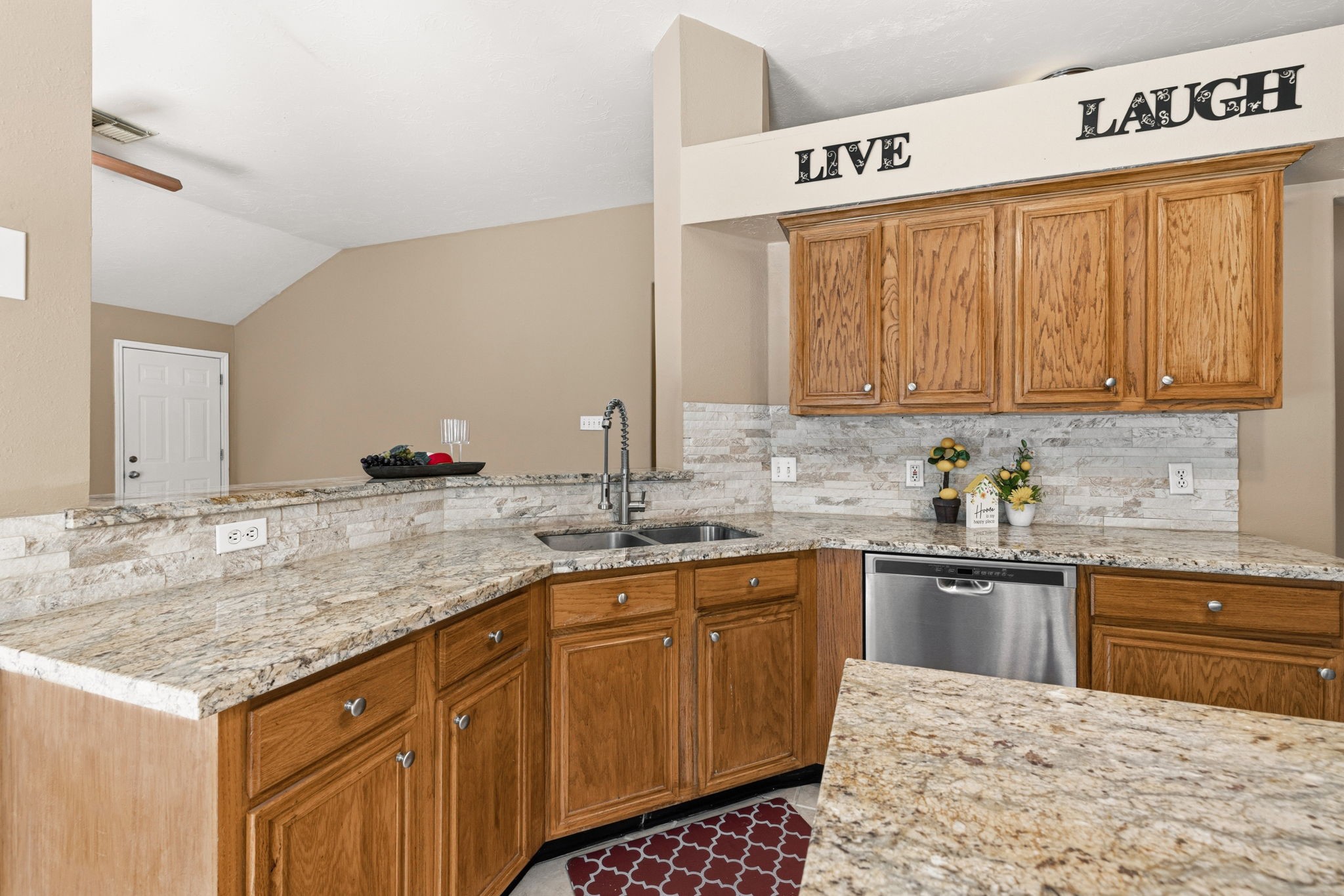 9109 Benwick Street Spring, TX 77379 - Photo 15 of 33