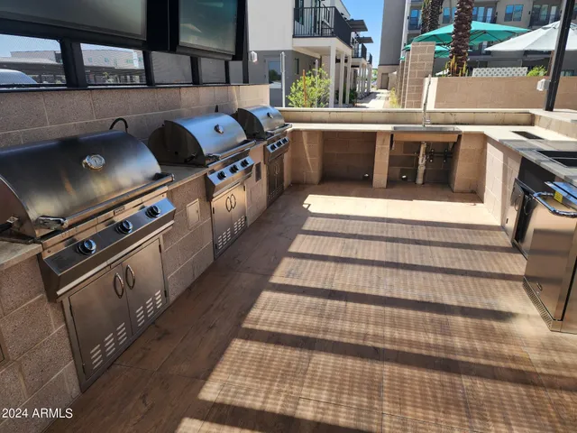 $1,825 | 1727 East Pecos Road, Unit A6, Gilbert, AZ 85295