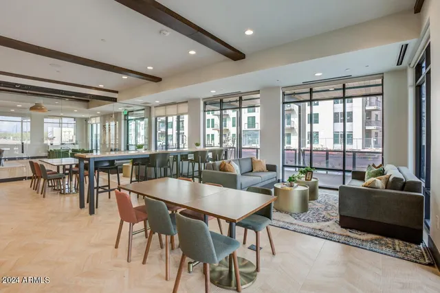 $1,825 | 1727 East Pecos Road, Unit A6, Gilbert, AZ 85295